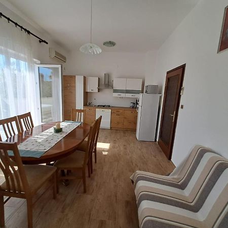 Apartments Berny Sveti Vid-Miholjice 外观 照片