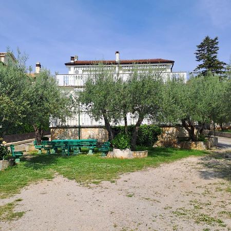 Apartments Berny Sveti Vid-Miholjice 外观 照片