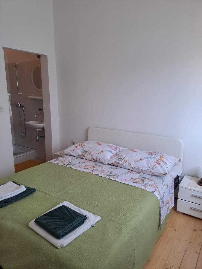 Apartments Berny Sveti Vid-Miholjice 外观 照片